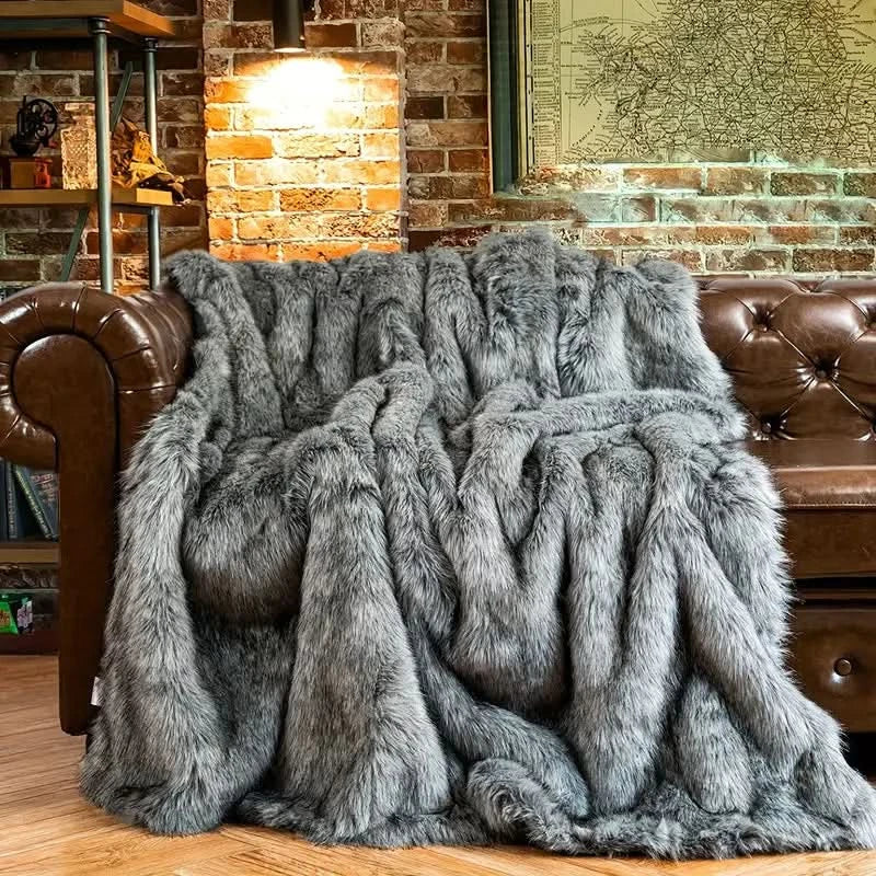 VELZAVENIA – Plush Throw Blanket for Sophisticated Home Comfort