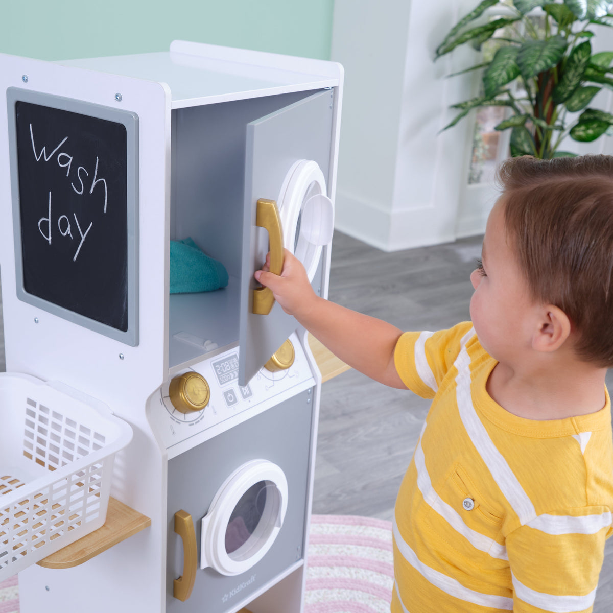 Kids Pretend Laundry Play Set with Chalkboard and Storage - White