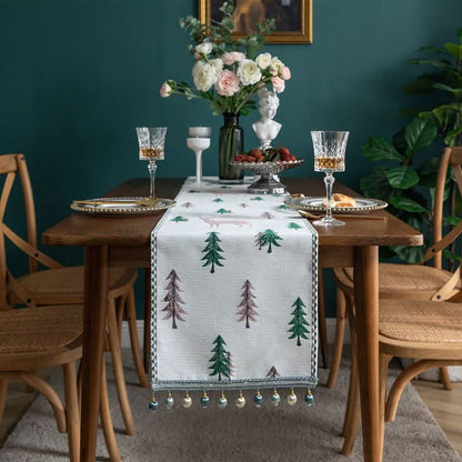 FIRPATH – Table Runner for Elegant Christmas Dining