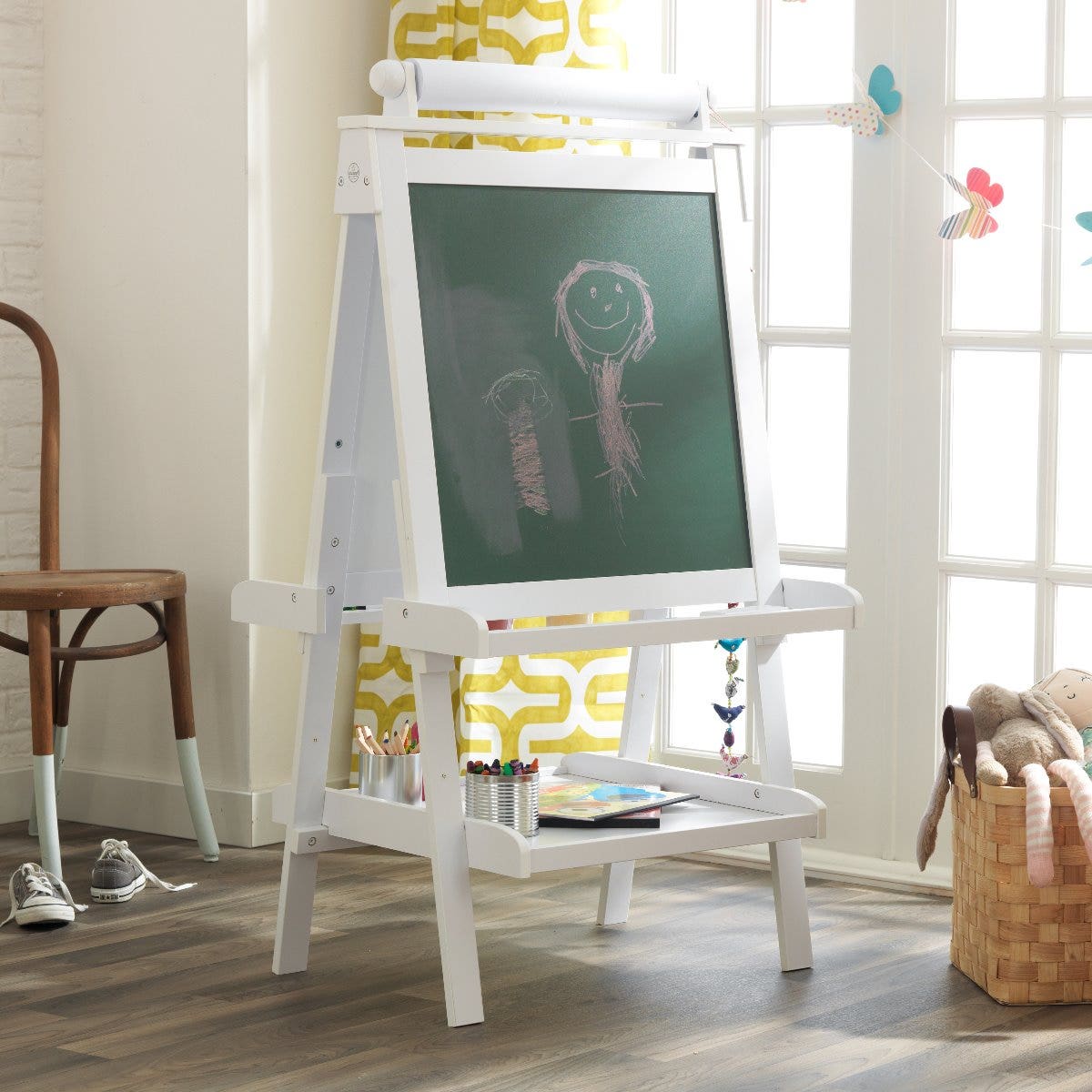 Kids Art Easel with Chalkboard - White