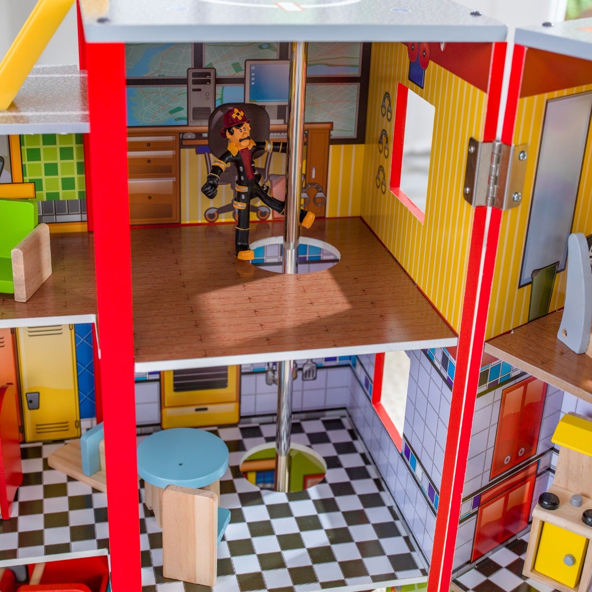 Wooden Rescue Station Play Set with Storage