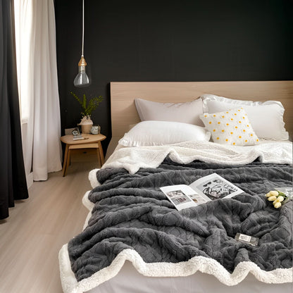RESTLINA – Reversible Blanket for Warm Relaxing Evenings